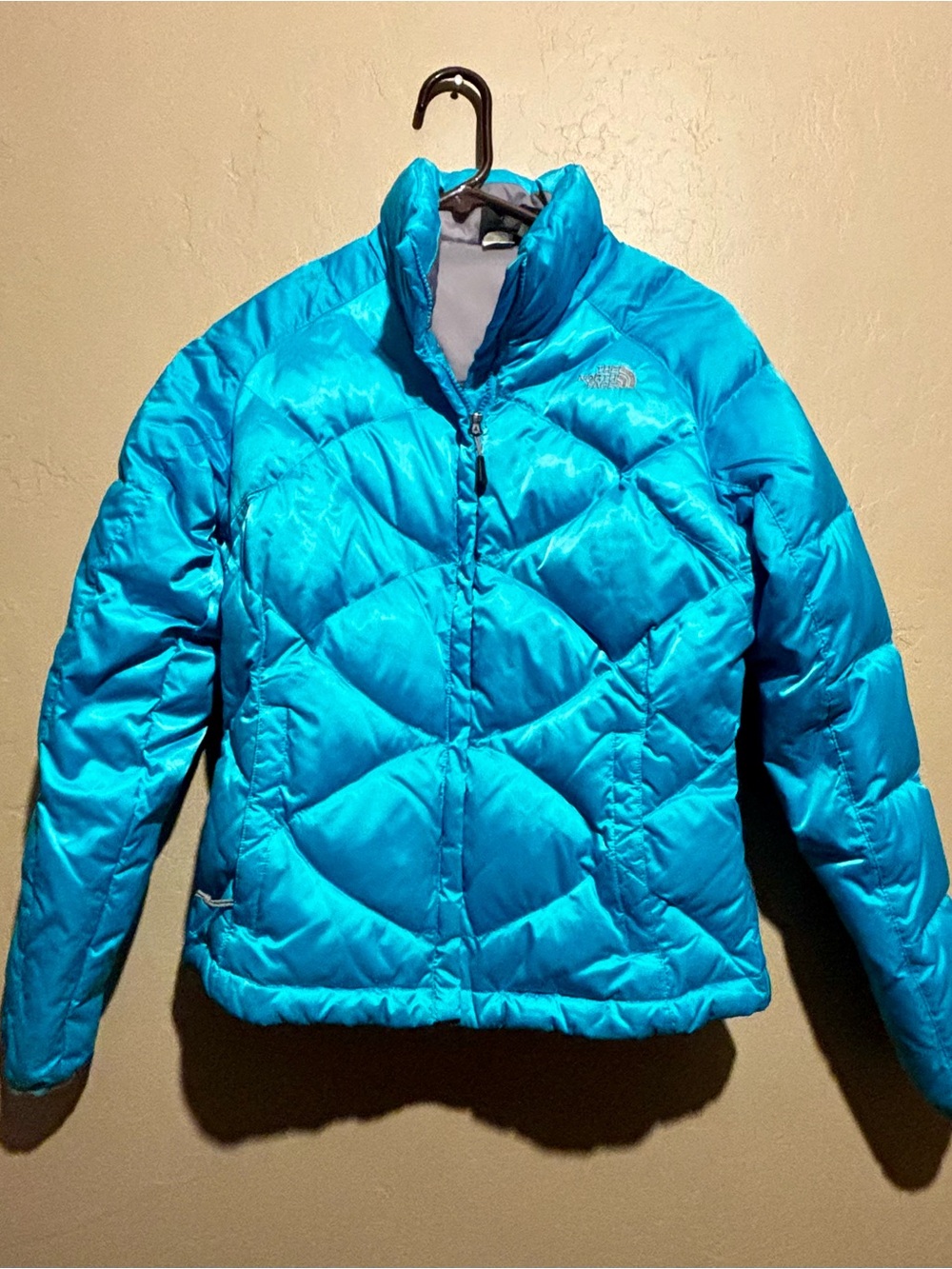 The North Face Women's 550 Teal Blue  Quilted Puffer Jacket